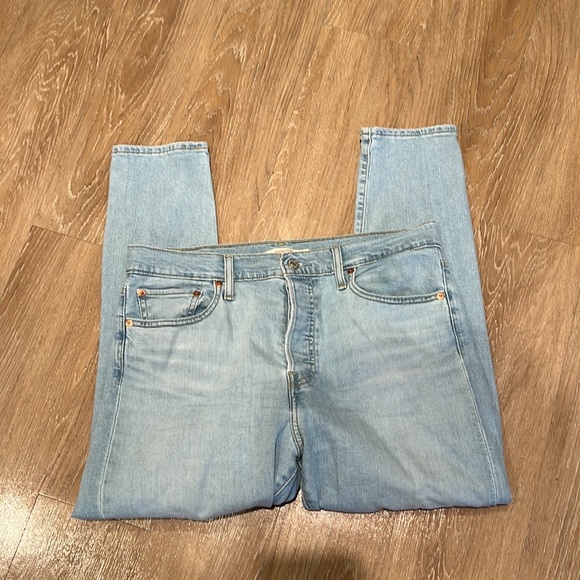 Levi Wedgie Skinny Stretch Light Wash Jeans SZ 32 - Picture 4 of 5